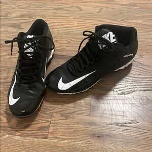 Nike Men’s alpha football cleats size 11.5 used condition